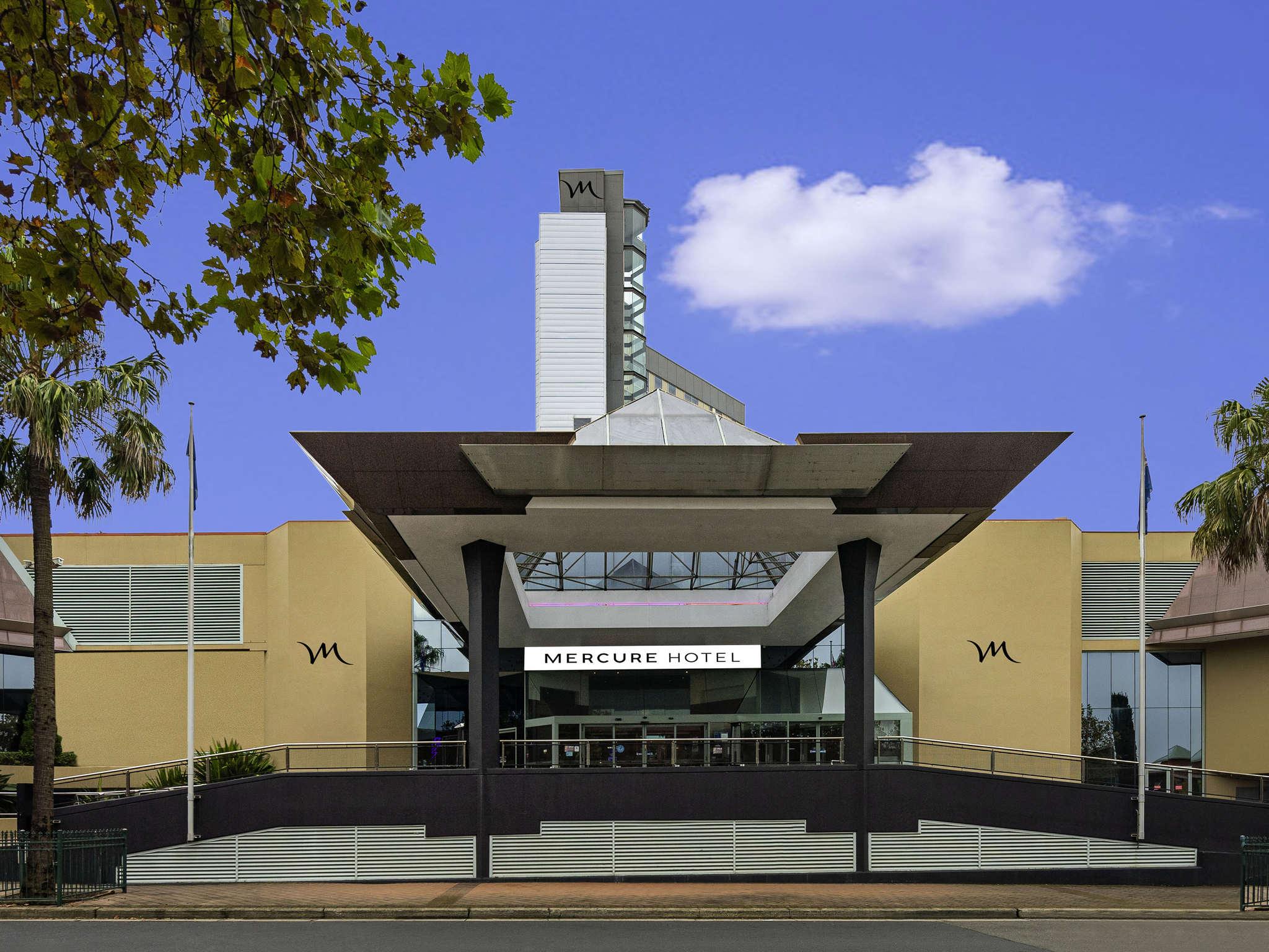Mercure Sydney Bankstown Buitenkant foto
