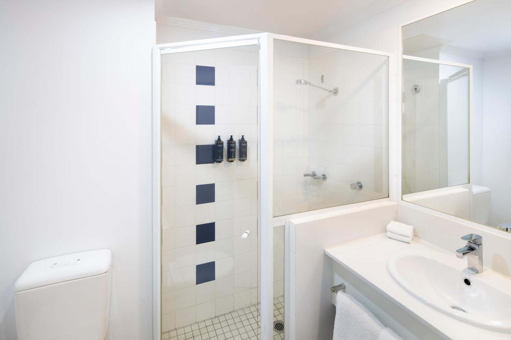 Mercure Sydney Bankstown Buitenkant foto